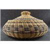 Image 2 : CHEROKEE LIDDED BASKETRY CONTAINER (BESSIE RUSSEL)