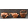 Image 3 : THREE NATIVE AMERICAN POTTERY ITEMS