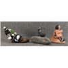 Image 3 : TWO NATIVE AMERICAN POTTERY PIECES, ONE DECORATIVE CLOWN