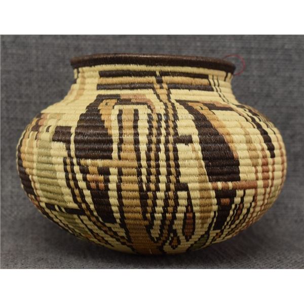 WOUNAAN RAINFOREST BASKETRY OLLA