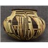 Image 1 : WOUNAAN RAINFOREST BASKETRY OLLA