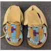 Image 1 : SIOUX BEADED CHILD MOCCASINS