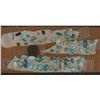 Image 4 : GROUP OF TURQUOISE CABS