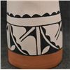 Image 6 : SANTO DOMINGO POTTERY ANGEL (ANGEL AND RALPH BAILON)
