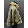 Image 2 : WOOL CAPE