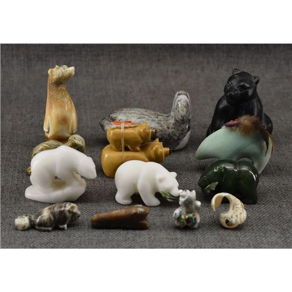 GROUP OF FETISHES AND CARVINGS