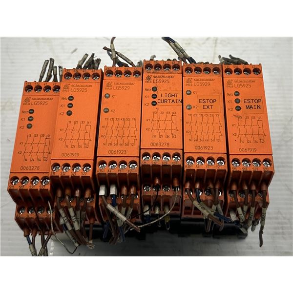 Lot of (6) ifm #LG5929 Safety Relays