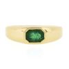 Image 6 : Unisex NEW 14K Yellow Gold 0.66 ctw Green Emerald Sideways Bezel Solitaire Ring