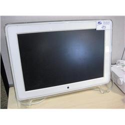 Mac 24" Cinema Display