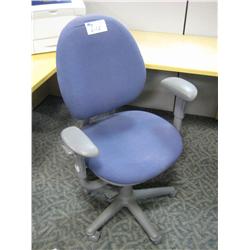 Steelcase Criteria Mulitlever Task Chair With