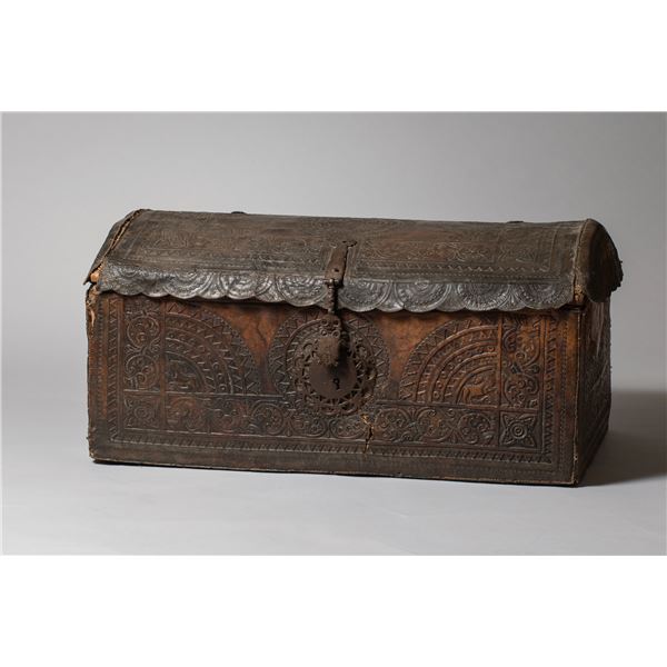 RARE 17th Century Spanish Colonial Traveling Chest