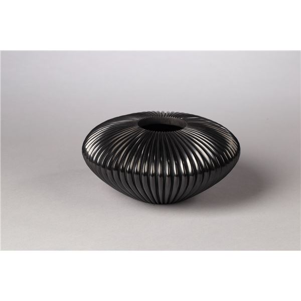 Santa Clara Polished Black Bowl, Nancy Youngblood (b. 1955)