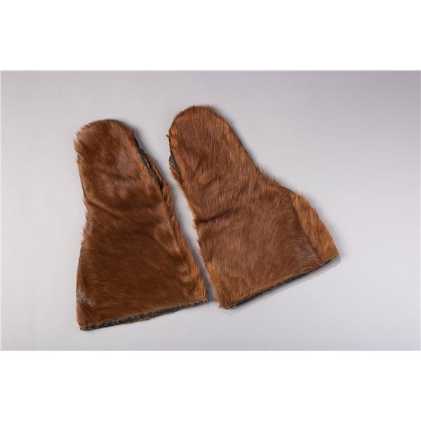 Beaver Fur Stage Coach Mittens