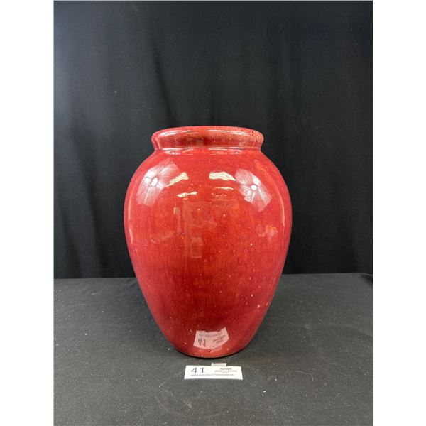 12" Tall Vintage USA Potteries Vase