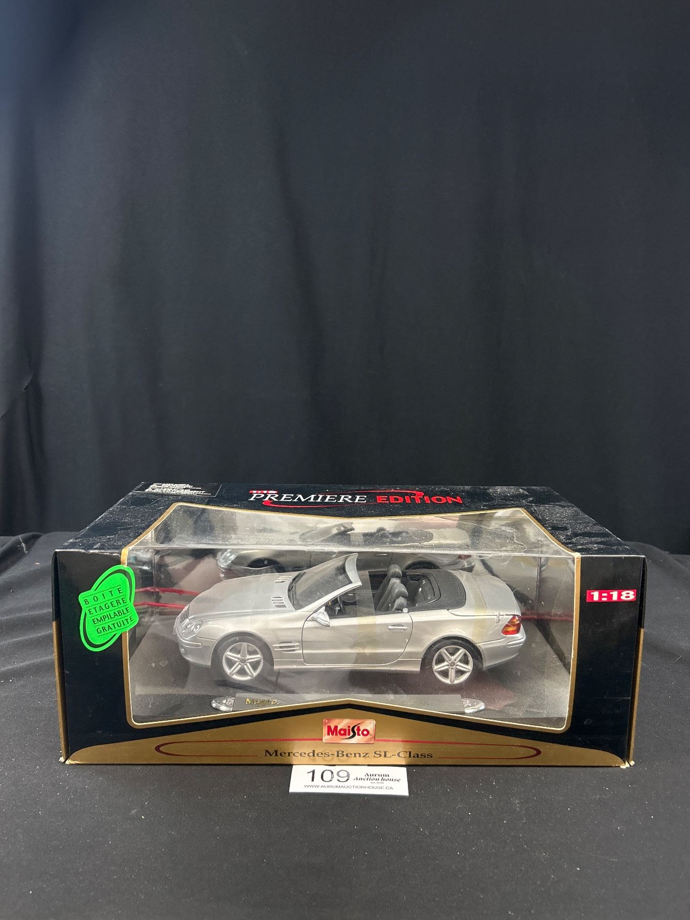 1/18th Scale Mercedes Benz SL Class Diecast Car in Original Box