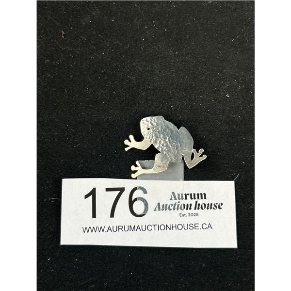 Sterling Silver Frog Brooch Unusually Design Marked Sterling