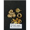 Image 1 : 4 Heavy Yellow Gold Plated Vintage Brooches