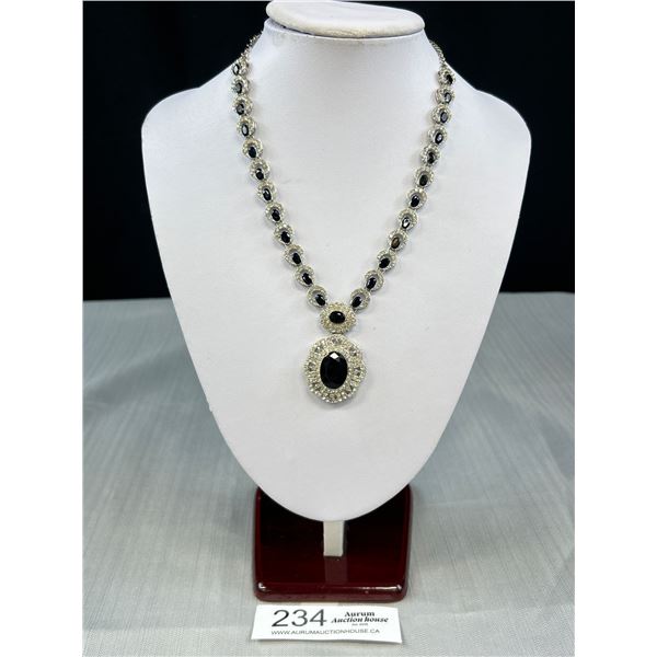 Beautiful Black Crystal + Clear Rhinestones Necklace