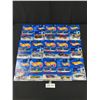 Image 1 : Lot of 15 Diecast Hotwheels in Original Packages