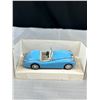 Image 2 : 1967 Corvette & 1960 Trumph Road Signature Die Cast Cars 1/32 Scale