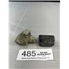 Image 1 : Lot of 2 Stones, Pyrite and Black Bumaline Rough