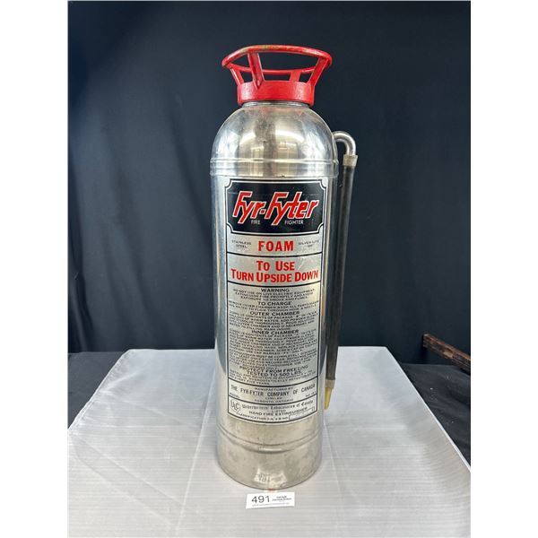 Vintage FYR-FYTER Fire Extinguisher 24" Tall, NO SHIPPING