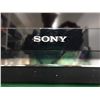 Image 2 : Sony Bravia KDL-52V5100 LCD HDTV 52" TV w/ Chief Pro2000 Wall Mount (no remote)