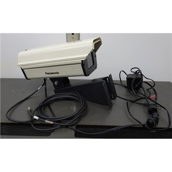 Panasonic Outdoor Day/Night Fixed Camera w/ Cords & Mount