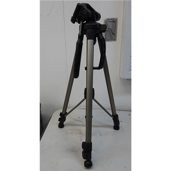 Camera Tripod Stand & Carry Case