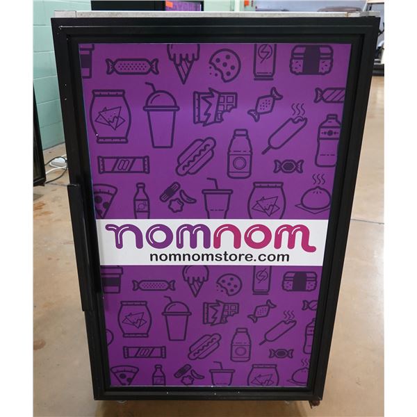 True GDM-07-LD Refrigerator Merchandiser (Works Gets Cold)  24" x 20" x 40"H