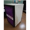 Image 2 : True GDM-07-LD Refrigerator Merchandiser (Works Gets Cold)  24" x 20" x 40"H