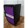 Image 2 : True GDM-07 Commercial Mini Refrigerator Merchandiser 24" x 20" x 40"H (works - gets cold)