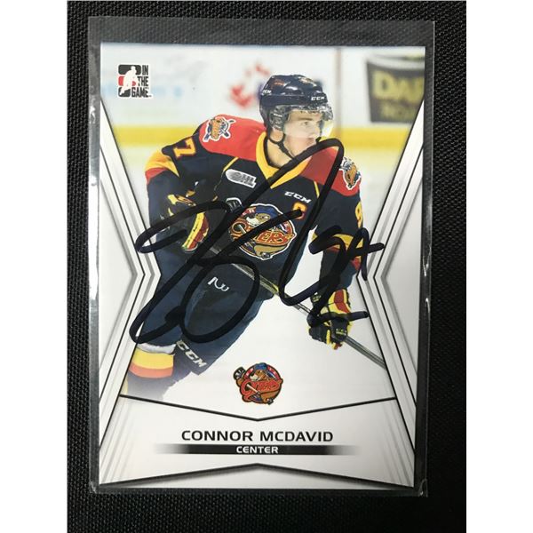 CONNOR MCDAVID SIGNED TRADING CARD