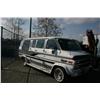 Image 2 : 1993 CHEV G30 PASS VAN WHITE