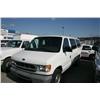 Image 1 : 2000 FORD E150 CARGO VAN WHITE