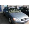 Image 2 : 2001 FORD TAURUS 4DR 5.W BLUE