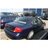 Image 3 : 2001 FORD TAURUS 4DR BLUE G