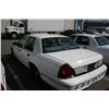 Image 3 : 2000 FORD CR-VIC 4DR WHITE