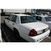 Image 3 : 2001 FORD CR-VIC 4DR WHITE