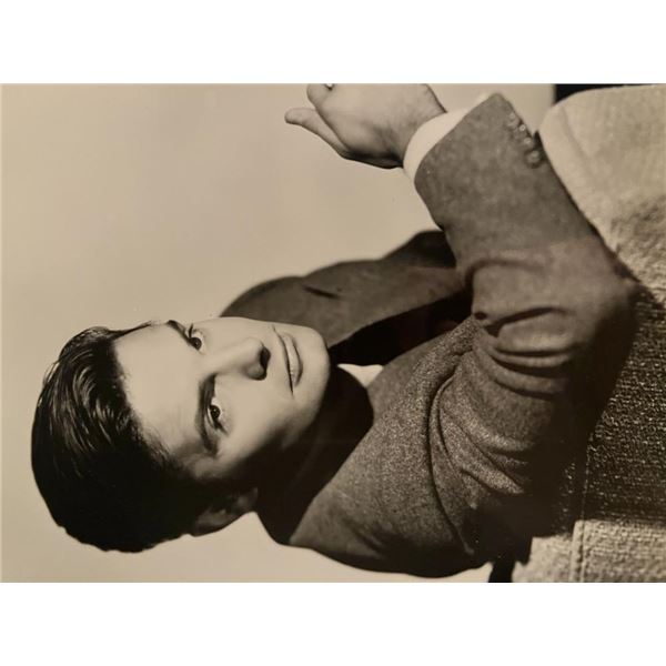 Louis Jourdan unsigned photo