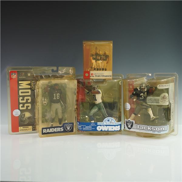 5pc NFL Collectible Action Figures and Ornament
