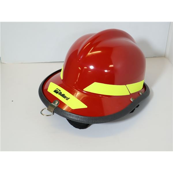 CASQUE POMPIER ROUGE BULLARD R726 (PRIX DETAIL $560)