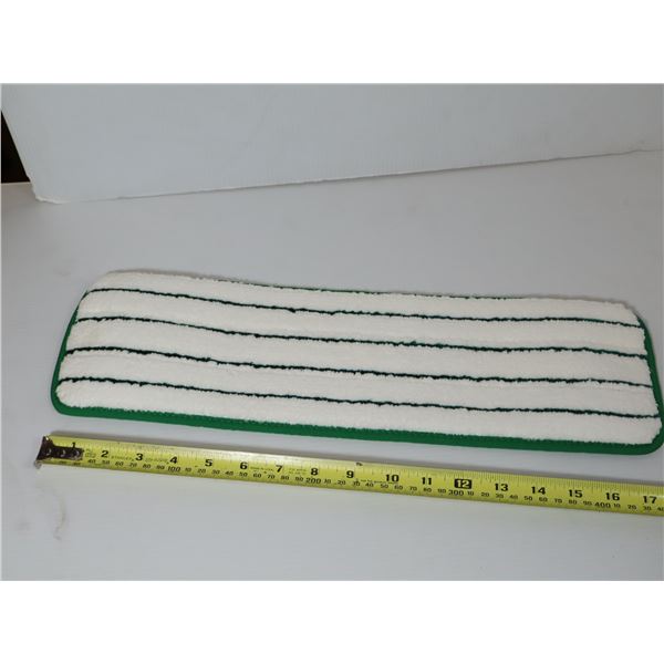 PQT DE 10 VADROUILE PLATE "EASY SCRUB" 18" VERT