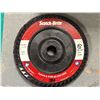 Image 2 : DISQUE « CLEAN AND STRIP » XT PRO SCOTCH-BRITE 7"d
