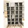Image 2 : CASIER 24-PORTES 48"x18"x72"