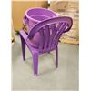 Image 2 : LOT: CHAISE ET POUBELLE EN PLASTIQUE MAUVE