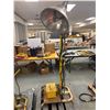 Image 1 : LAMPE DE TRAVAIL SUR PIED