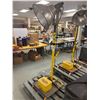 Image 1 : LAMPE DE TRAVAIL SUR PIED