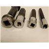 Image 3 : LOT DE 4 DOUILLES ASST
