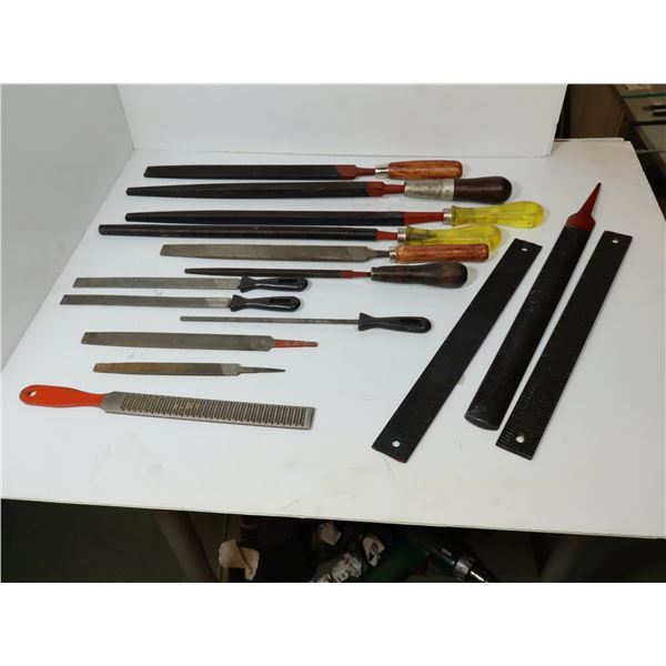 LOT DE LIMES ASST